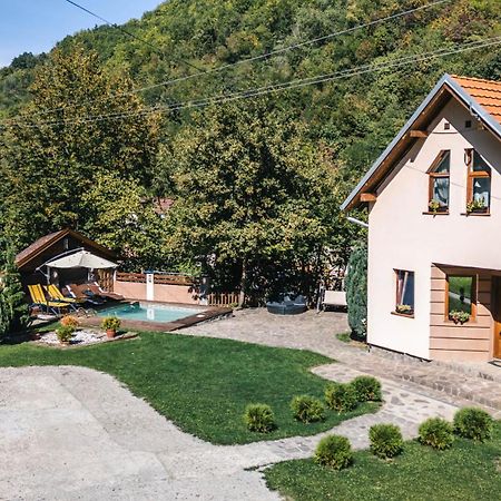 Crni Vrh Lodge Zeleni Svet מראה חיצוני תמונה