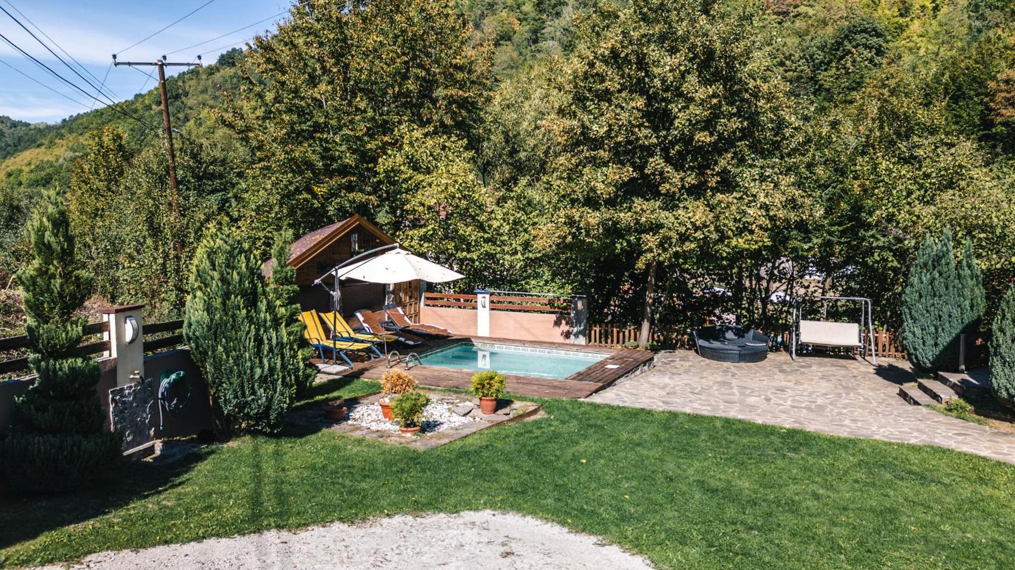 Crni Vrh Lodge Zeleni Svet מראה חיצוני תמונה