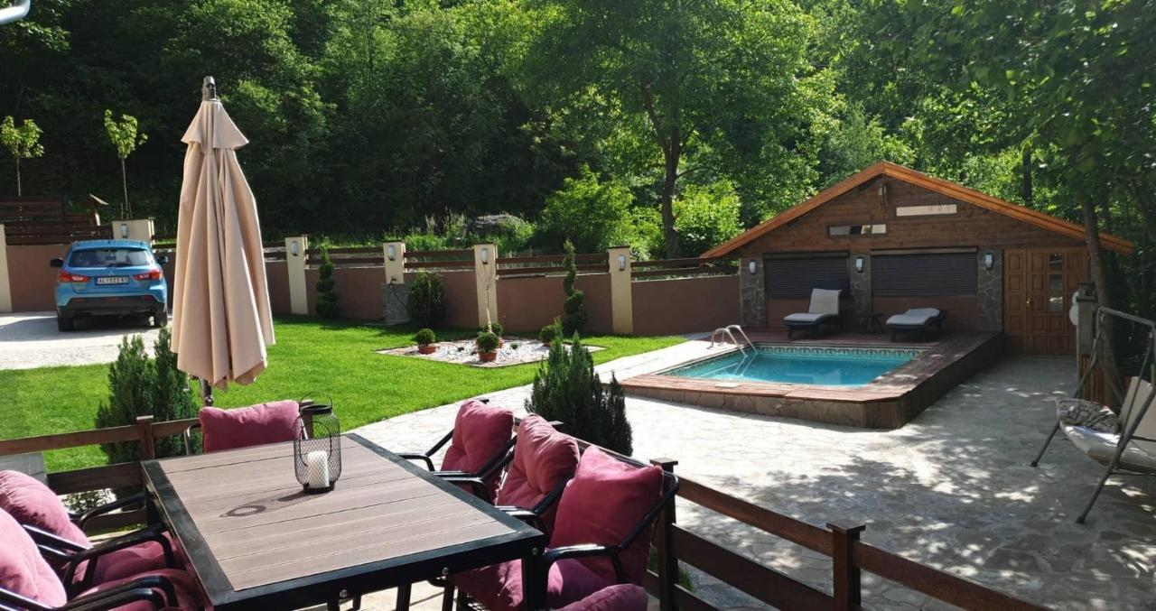 Crni Vrh Lodge Zeleni Svet מראה חיצוני תמונה